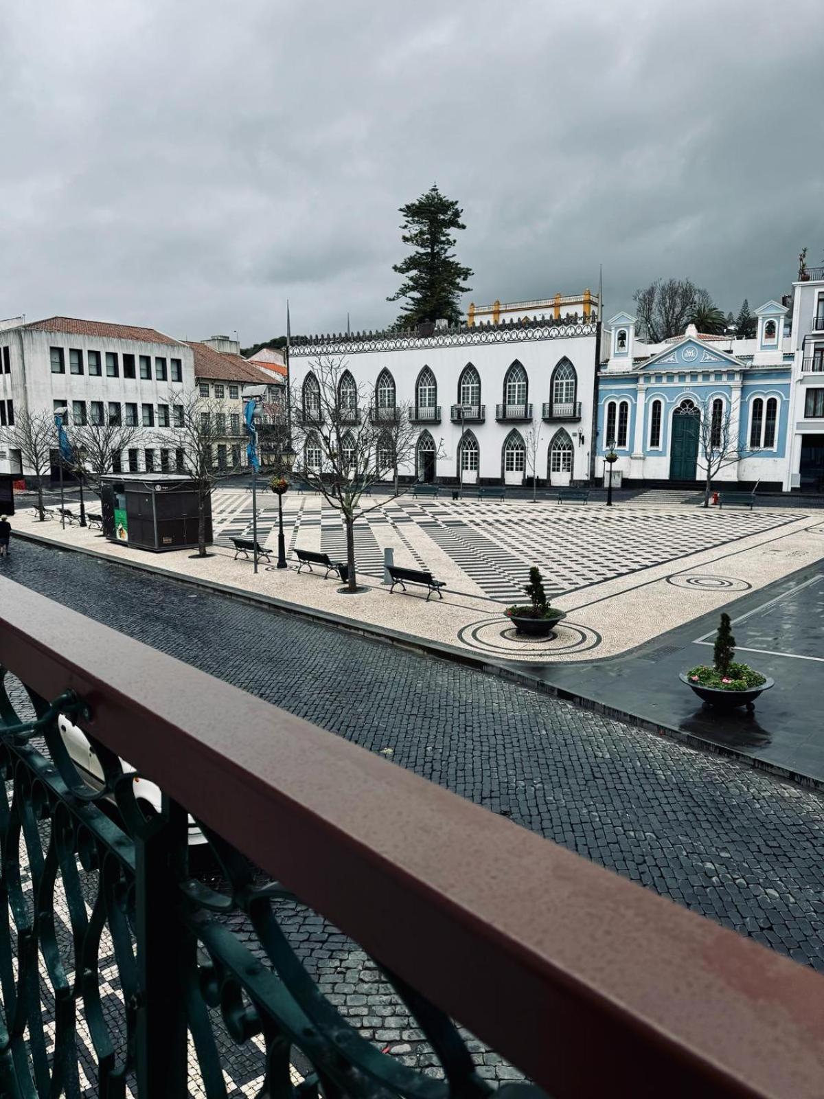 Alianca Cafe & Hostel Angra do Heroísmo Eksteriør bilde