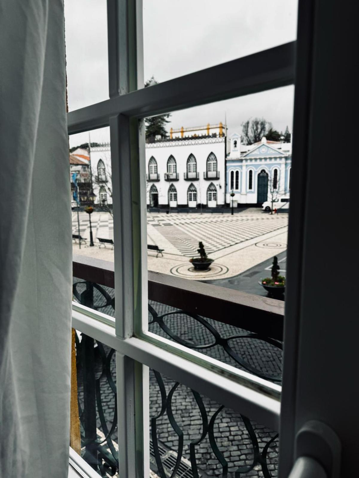 Alianca Cafe & Hostel Angra do Heroísmo Eksteriør bilde